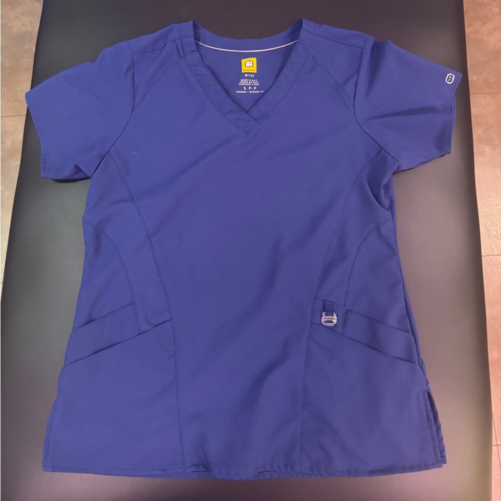WonderWink Navy Blue V-Neck Scrub Top